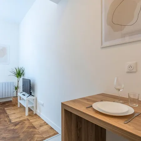 Fonctionnel Pour Personne, Proche Tram Tourcoing